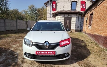 Renault Logan II, 2017 год, 752 000 рублей, 13 фотография