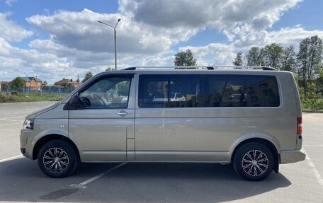 Volkswagen Caravelle T5, 2008 год, 1 850 000 рублей, 4 фотография