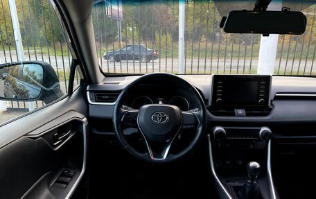 Toyota RAV4, 2019 год, 2 849 000 рублей, 11 фотография