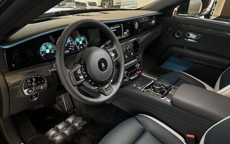 Rolls-Royce Ghost Series II рестайлинг, 2024 год, 54 400 000 рублей, 7 фотография