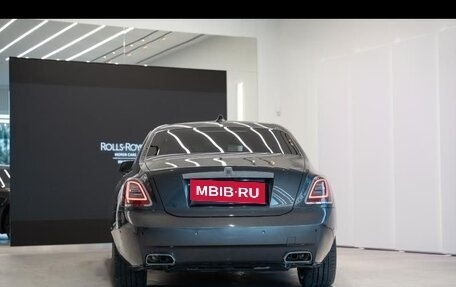 Rolls-Royce Ghost Series II рестайлинг, 2022 год, 49 000 000 рублей, 7 фотография