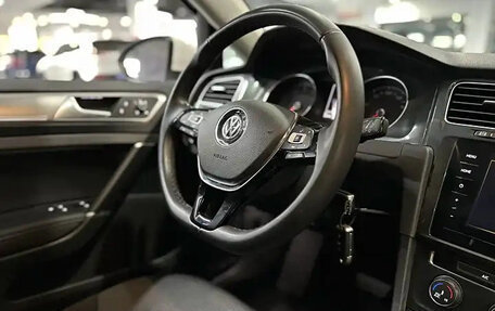 Volkswagen Golf VII, 2020 год, 1 725 000 рублей, 9 фотография