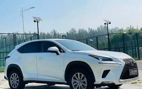 Lexus NX I, 2020 год, 2 980 000 рублей, 6 фотография