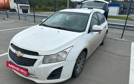 Chevrolet Cruze II, 2013 год, 740 000 рублей, 2 фотография