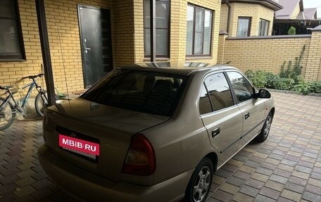 Hyundai Accent II, 2004 год, 430 000 рублей, 3 фотография