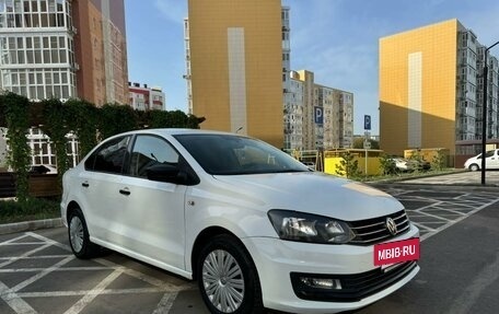 Volkswagen Polo VI (EU Market), 2018 год, 985 000 рублей, 8 фотография