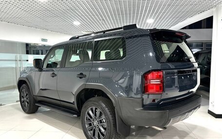 Toyota Land Cruiser Prado, 2024 год, 11 800 000 рублей, 3 фотография