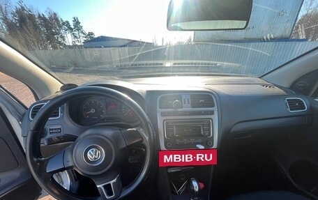 Volkswagen Polo VI (EU Market), 2013 год, 700 000 рублей, 12 фотография