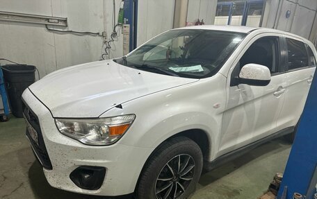 Mitsubishi ASX I рестайлинг, 2014 год, 1 000 000 рублей, 2 фотография