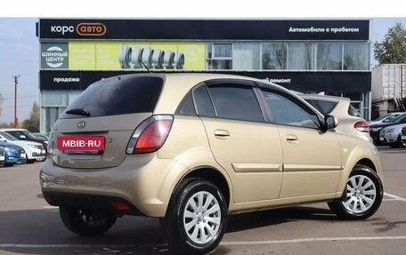 KIA Rio II, 2011 год, 700 000 рублей, 3 фотография