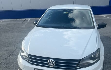 Volkswagen Polo VI (EU Market), 2017 год, 1 150 000 рублей, 1 фотография