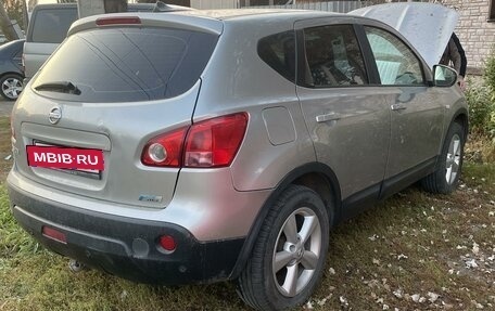 Nissan Qashqai, 2009 год, 850 000 рублей, 2 фотография