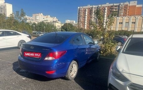 Hyundai Solaris II рестайлинг, 2011 год, 700 000 рублей, 5 фотография