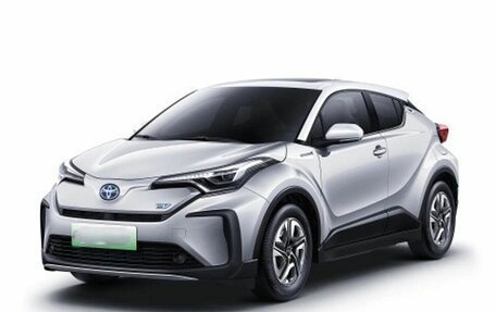 Toyota C-HR I рестайлинг, 2023 год, 3 900 000 рублей, 1 фотография