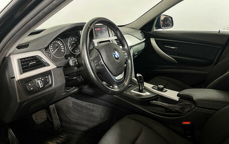 BMW 3 серия, 2017 год, 2 147 000 рублей, 12 фотография