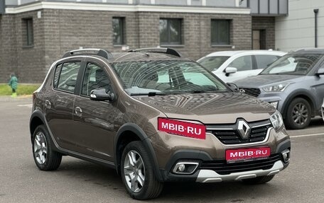 Renault Sandero II рестайлинг, 2022 год, 1 490 000 рублей, 1 фотография