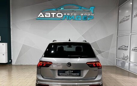 Volkswagen Tiguan II, 2021 год, 3 299 000 рублей, 4 фотография