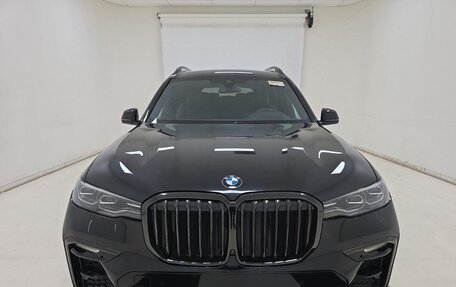 BMW X7, 2021 год, 7 990 000 рублей, 2 фотография