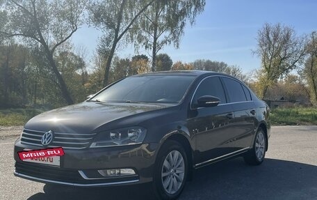 Volkswagen Passat B7, 2013 год, 1 300 000 рублей, 7 фотография