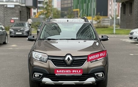 Renault Sandero II рестайлинг, 2022 год, 1 490 000 рублей, 2 фотография