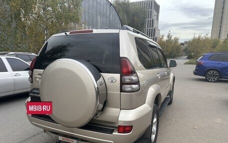 Toyota Land Cruiser Prado 120 рестайлинг, 2005 год, 2 000 000 рублей, 3 фотография