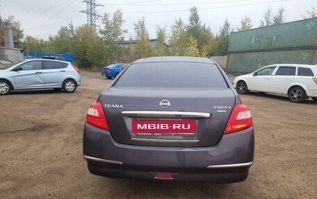 Nissan Teana, 2010 год, 900 000 рублей, 3 фотография