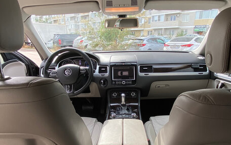 Volkswagen Touareg III, 2010 год, 2 470 000 рублей, 16 фотография