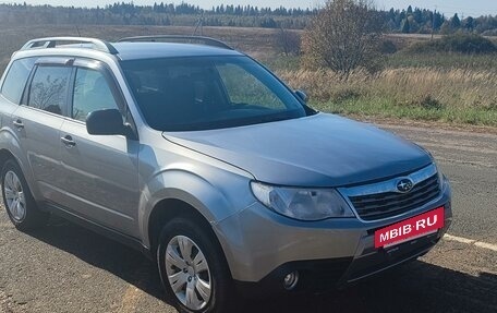 Subaru Forester, 2011 год, 950 000 рублей, 3 фотография