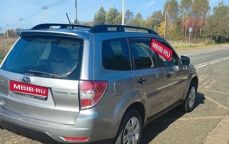 Subaru Forester, 2011 год, 950 000 рублей, 5 фотография