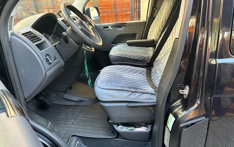 Volkswagen Caravelle T5, 2012 год, 2 200 000 рублей, 12 фотография