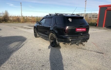 Ford Explorer VI, 2013 год, 1 700 000 рублей, 3 фотография