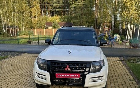 Mitsubishi Pajero IV, 2020 год, 4 300 000 рублей, 1 фотография