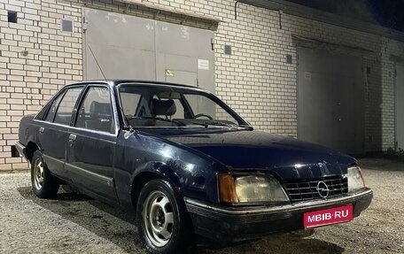 Opel Rekord E, 1983 год, 88 000 рублей, 1 фотография