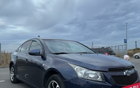 Chevrolet Cruze II, 2011 год, 790 000 рублей, 2 фотография