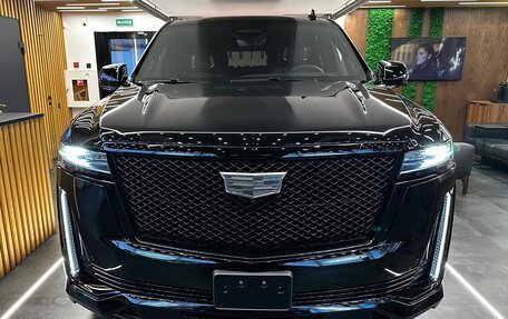 Cadillac Escalade V, 2024 год, 22 990 000 рублей, 2 фотография