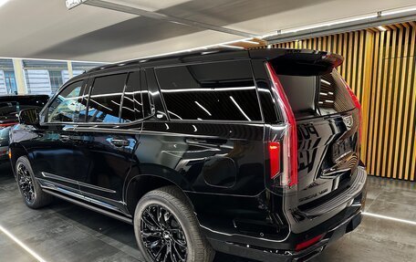 Cadillac Escalade V, 2024 год, 22 990 000 рублей, 8 фотография