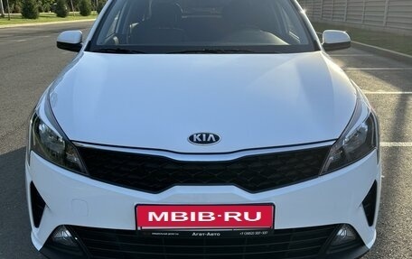 KIA Rio IV, 2021 год, 2 199 000 рублей, 4 фотография