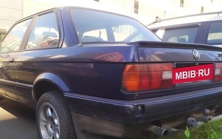 BMW 3 серия, 1990 год, 850 000 рублей, 2 фотография