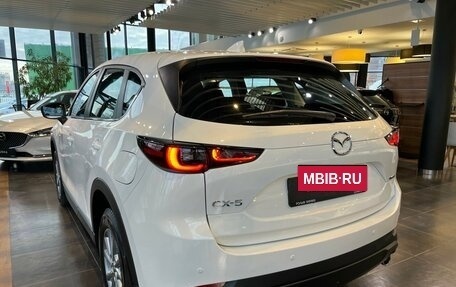 Mazda CX-5 II, 2024 год, 3 940 000 рублей, 4 фотография