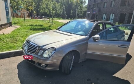 Mercedes-Benz E-Класс, 2008 год, 1 180 000 рублей, 11 фотография