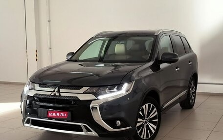 Mitsubishi Outlander III рестайлинг 3, 2020 год, 2 589 000 рублей, 1 фотография