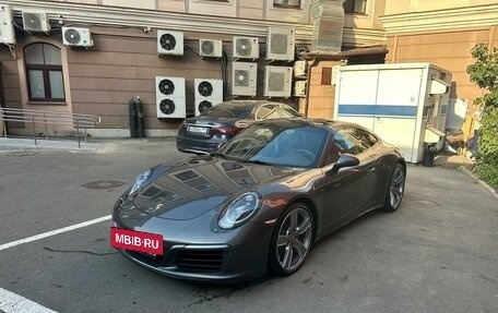 Porsche 911, 2017 год, 9 900 000 рублей, 14 фотография