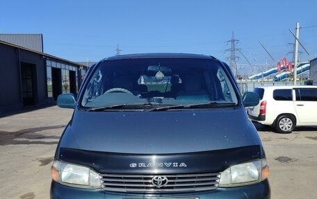 Toyota Granvia, 1996 год, 800 000 рублей, 9 фотография