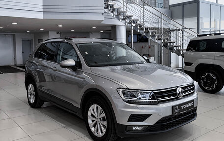 Volkswagen Tiguan II, 2020 год, 3 250 000 рублей, 3 фотография