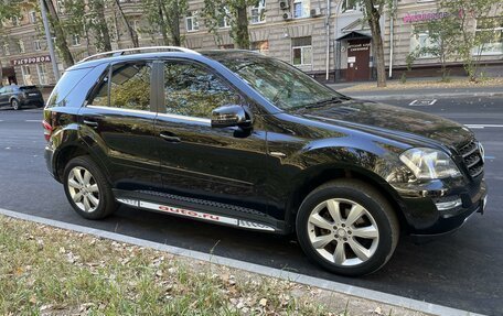 Mercedes-Benz M-Класс, 2011 год, 1 930 000 рублей, 3 фотография