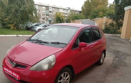 Honda Fit III, 2001 год, 400 000 рублей, 8 фотография