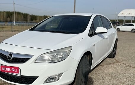 Opel Astra J, 2010 год, 621 000 рублей, 6 фотография