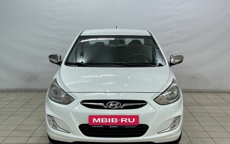 Hyundai Solaris II рестайлинг, 2012 год, 860 000 рублей, 3 фотография