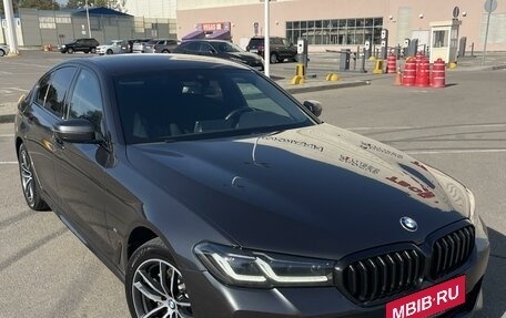 BMW 5 серия, 2021 год, 4 999 999 рублей, 1 фотография