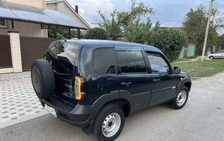 Chevrolet Niva I рестайлинг, 2013 год, 597 000 рублей, 6 фотография